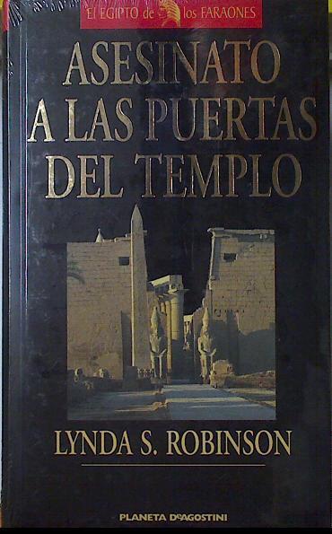 Asesinato a las puertas del templo | 90998 | Robinson, Lynda S.